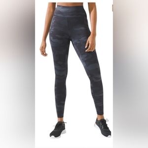 Soma Dark Camo Leggings